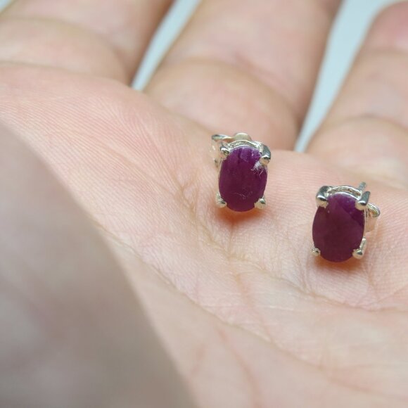 *925 Sterling Silver Genuine Ruby Earring Studs - Picture 5 of 5